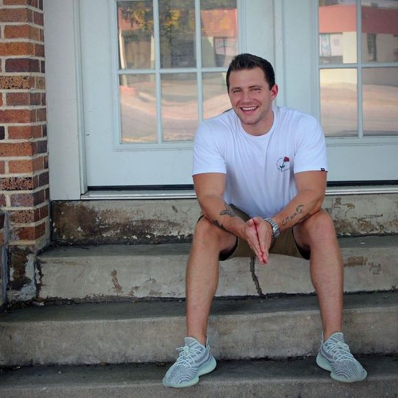 Meet your Posher, Matt - Picture 1 of 1